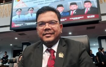 Kritik Dugaan Tebang Pilih Pejabat Tinggi di Pemko Pekanbaru, Komisi I DPRD Pekanbaru Victor Parulian Minta Walikota Nonaktifkan Semua yang Terlibat Gratifikasi